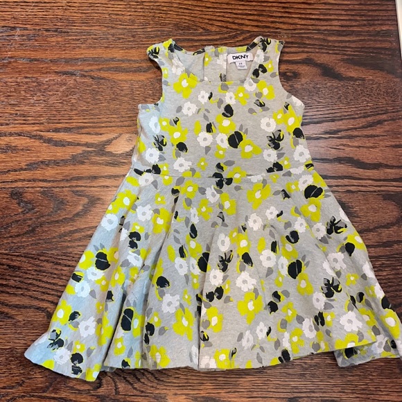 DKNY Girls Dress and Jacket, 2T. (79) - Picture 2 of 14